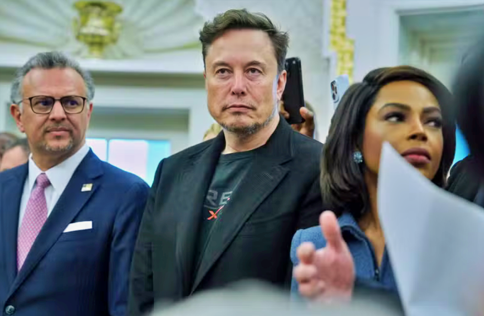 Elon Musk fuss