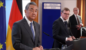 China Privately Signals It Can’t Accept Russian Defeat in Ukraine, EU Official Says